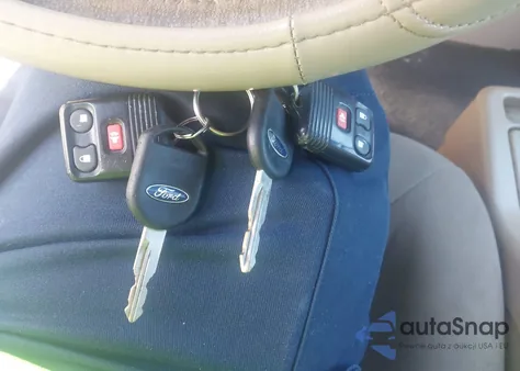 2003 Ford Explorer Sport Trac Xls/Xlt from USA, damaged, VIN 1FMZU67E93UB73444